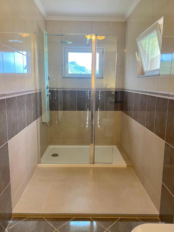 סאלי Apartment Natalie Sea View With 3 Bedrooms And Everything Is Air-Conditioned מראה חיצוני תמונה