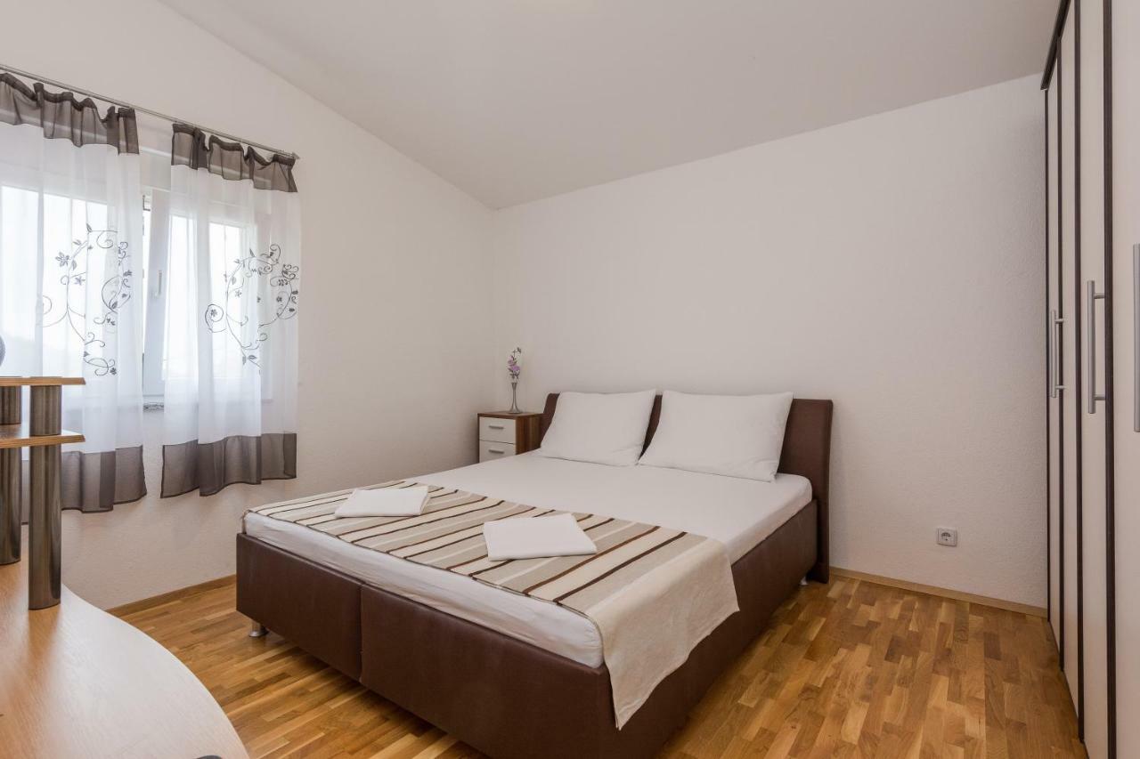 סאלי Apartment Natalie Sea View With 3 Bedrooms And Everything Is Air-Conditioned מראה חיצוני תמונה